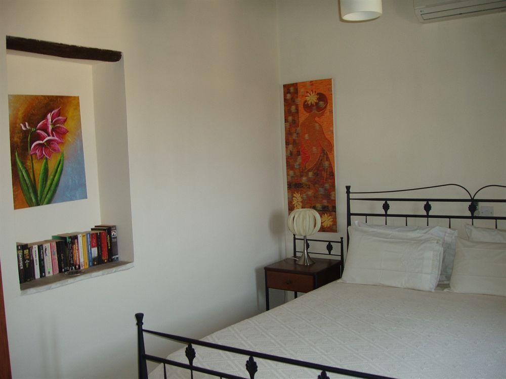 Niovi House Apartment Тохни Екстериор снимка